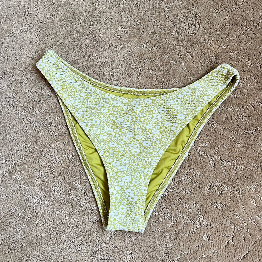 Billabong green floral bikini bottoms